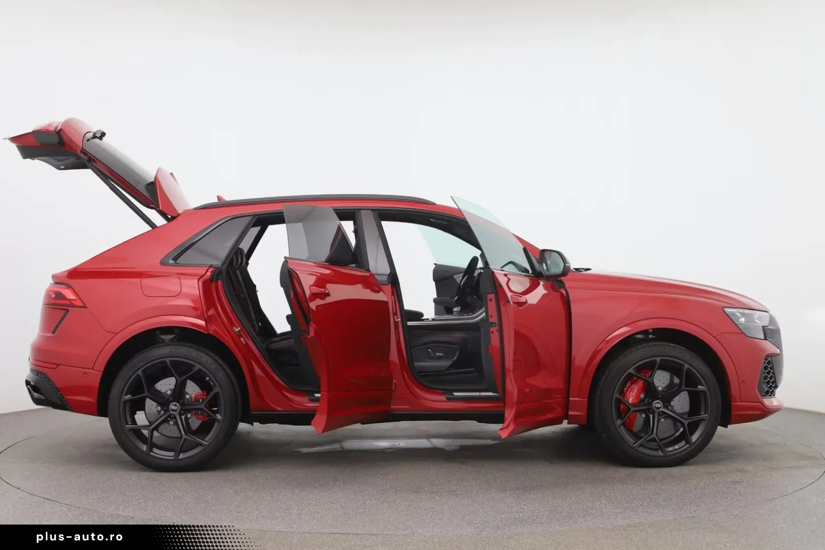 Audi RSQ8 performance