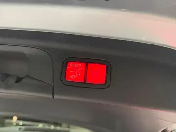 Mercedes-Benz GLE 350 de 4M AMG Night DISTR AIRMATIC Pano