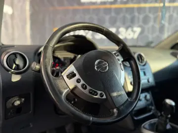 Nissan Q 2  1.5 Tdi 7 Locuri