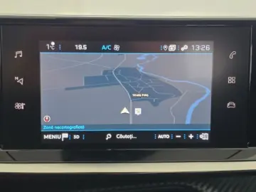 PEUGEOT 2008 PureTech 130 EAT8 Allure