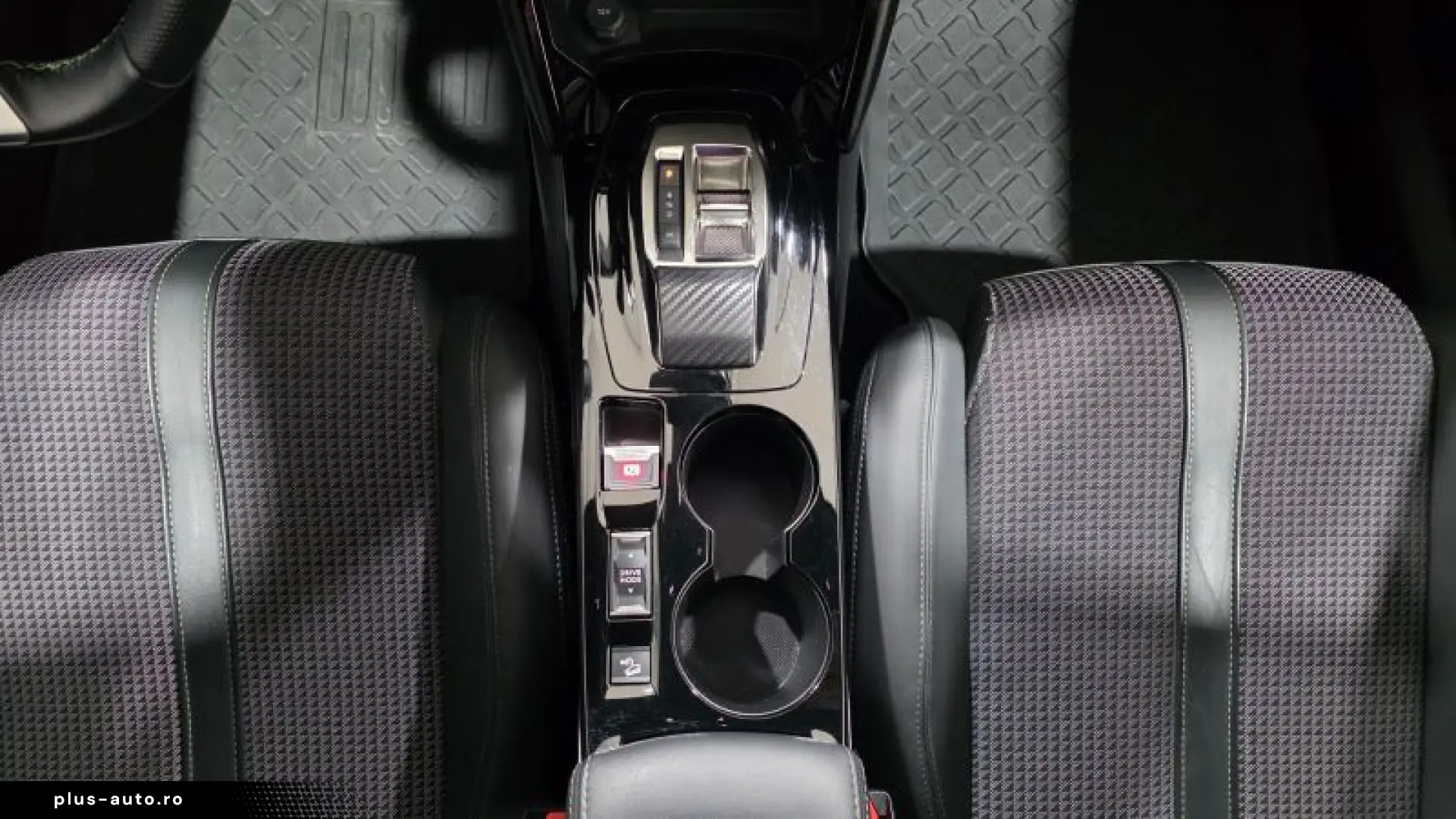 PEUGEOT 2008 PureTech 130 EAT8 Allure