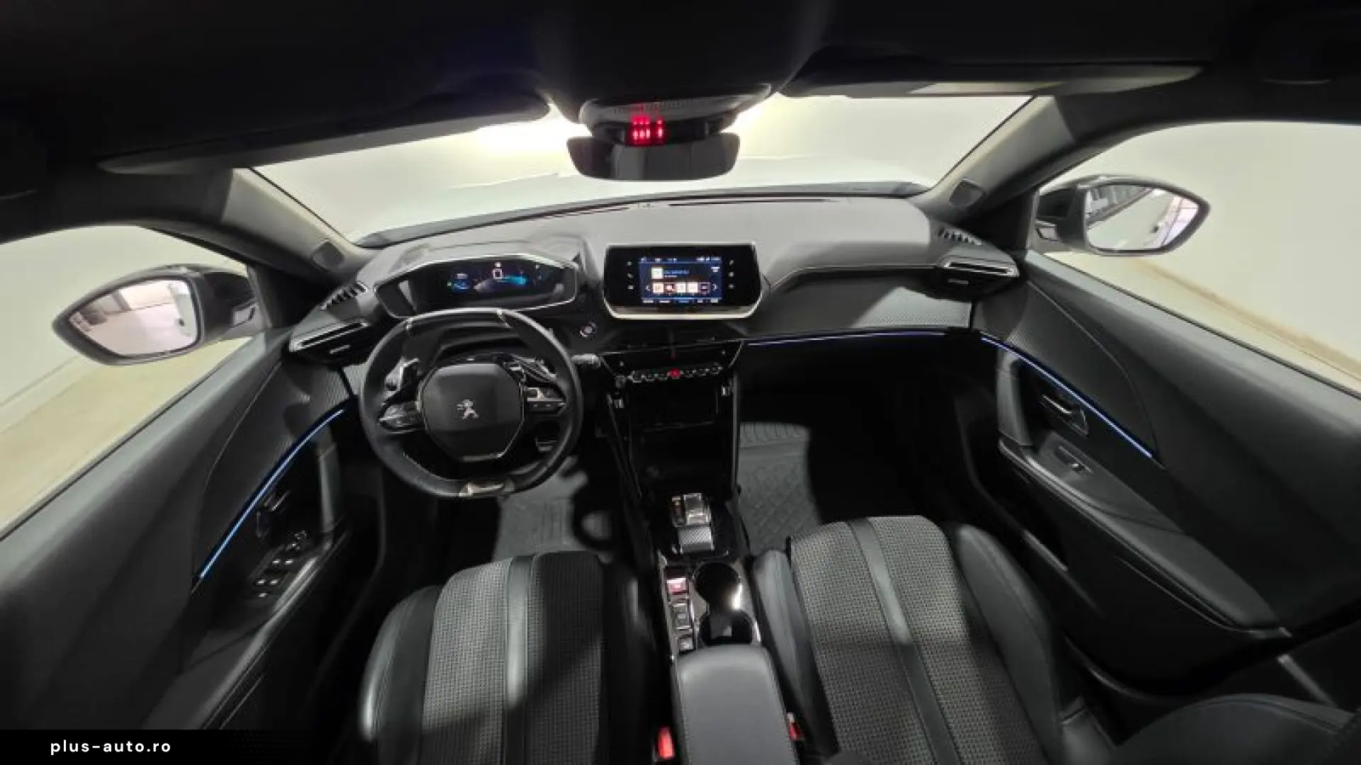 PEUGEOT 2008 PureTech 130 EAT8 Allure