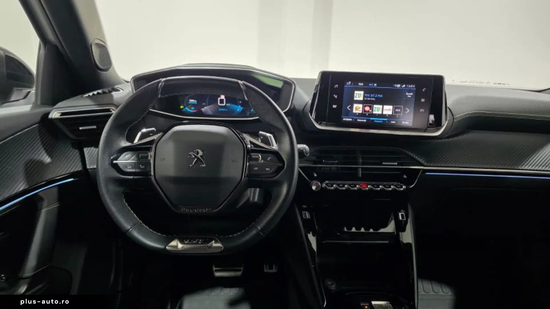 PEUGEOT 2008 PureTech 130 EAT8 Allure