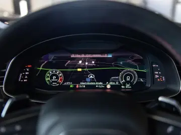 Audi RSQ8 4.0 TFSI quattro perf. KERAMIK SOND