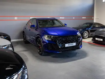 Audi RSQ8 4.0 TFSI quattro perf. KERAMIK SOND
