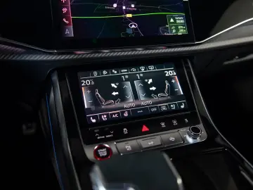 Audi RSQ8 4.0 TFSI quattro perf. KERAMIK SOND