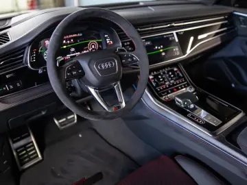 Audi RSQ8 4.0 TFSI quattro perf. KERAMIK SOND