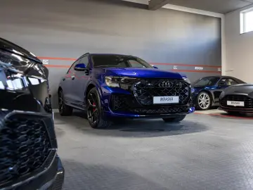 Audi RSQ8 4.0 TFSI quattro perf. KERAMIK SOND