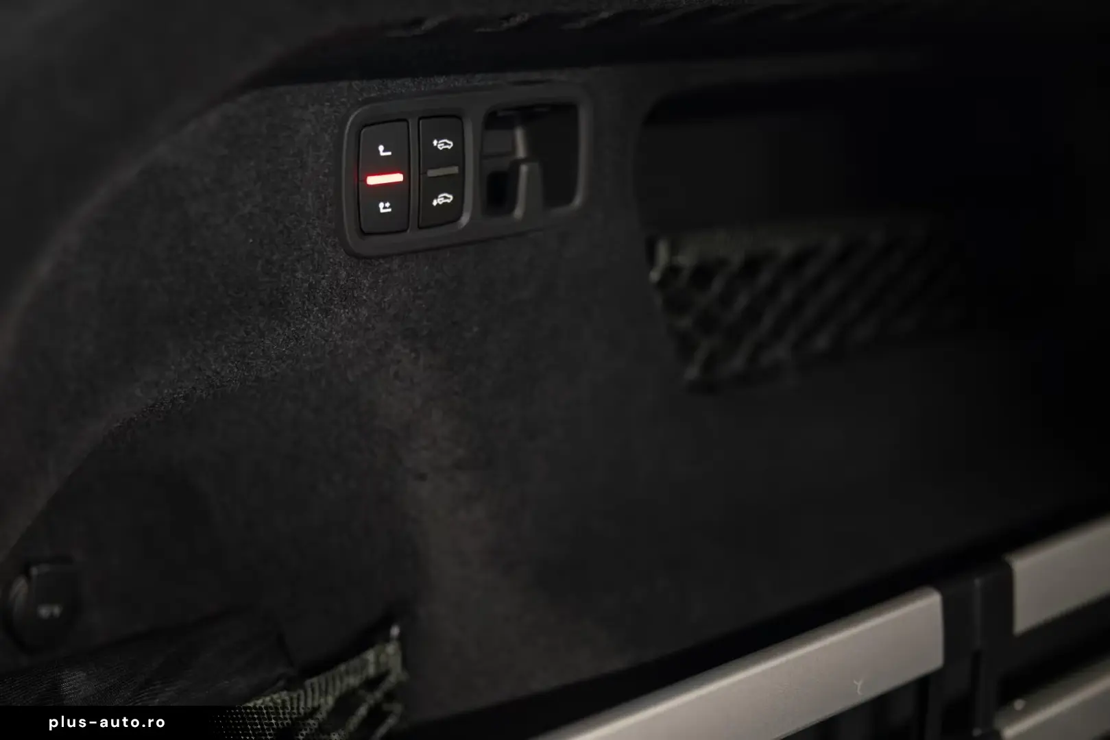 Audi RSQ8 4.0 TFSI quattro perf. KERAMIK SOND