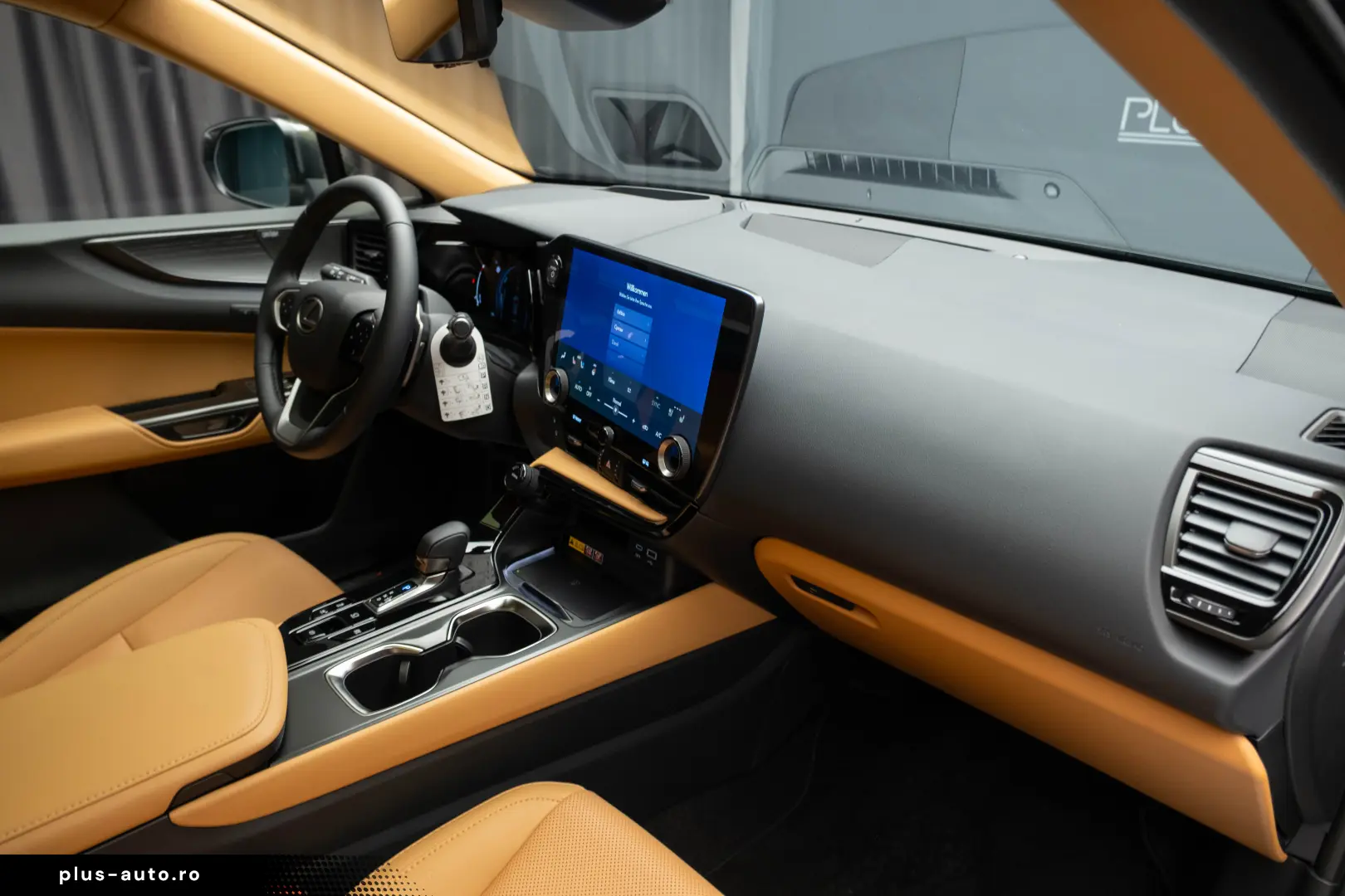 Lexus NX350h Luxury E-FOUR - MY2026