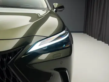 Lexus NX350h Luxury E-FOUR - MY2026