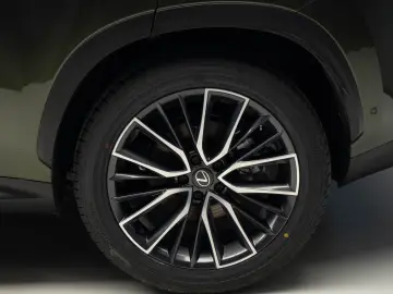 Lexus NX350h Luxury E-FOUR - MY2026