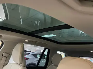 Volvo XC90 7 Seats T8 Ultimate Bright