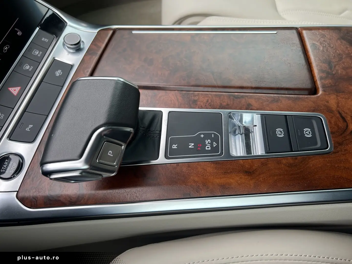 AUDI A6 45 TFSI Q S LINE LEDER AHK LM21 PANO