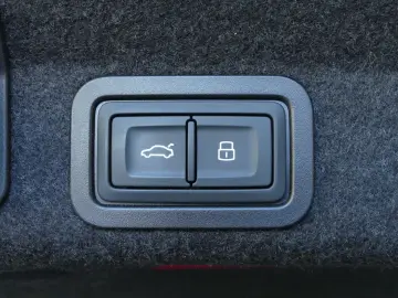 AUDI A6 55 TFSI quattro Virtual ACC Kamera Keyless 20