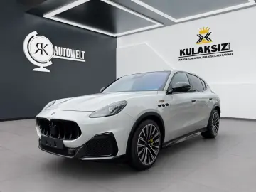 MASERATI Grecale 3.0 V6 Trofeo Auto 4WD EINZEL-STÜCK