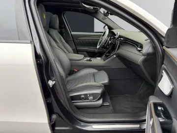 MASERATI Grecale 3.0 V6 Trofeo Auto 4WD EINZEL-STÜCK