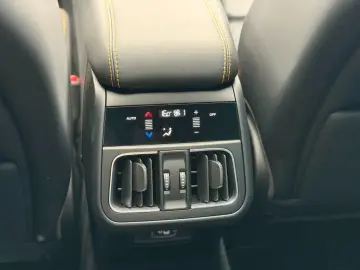 MASERATI Grecale 3.0 V6 Trofeo Auto 4WD EINZEL-STÜCK