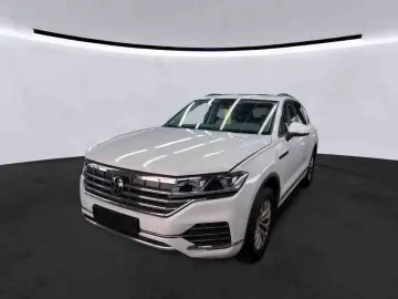 VW Touareg Elegance 3.0 TDI Leder AHK Pano LED