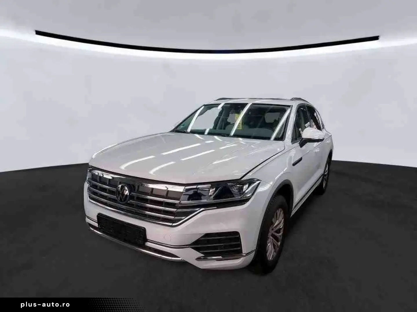 VW Touareg Elegance 3.0 TDI Leder AHK Pano LED