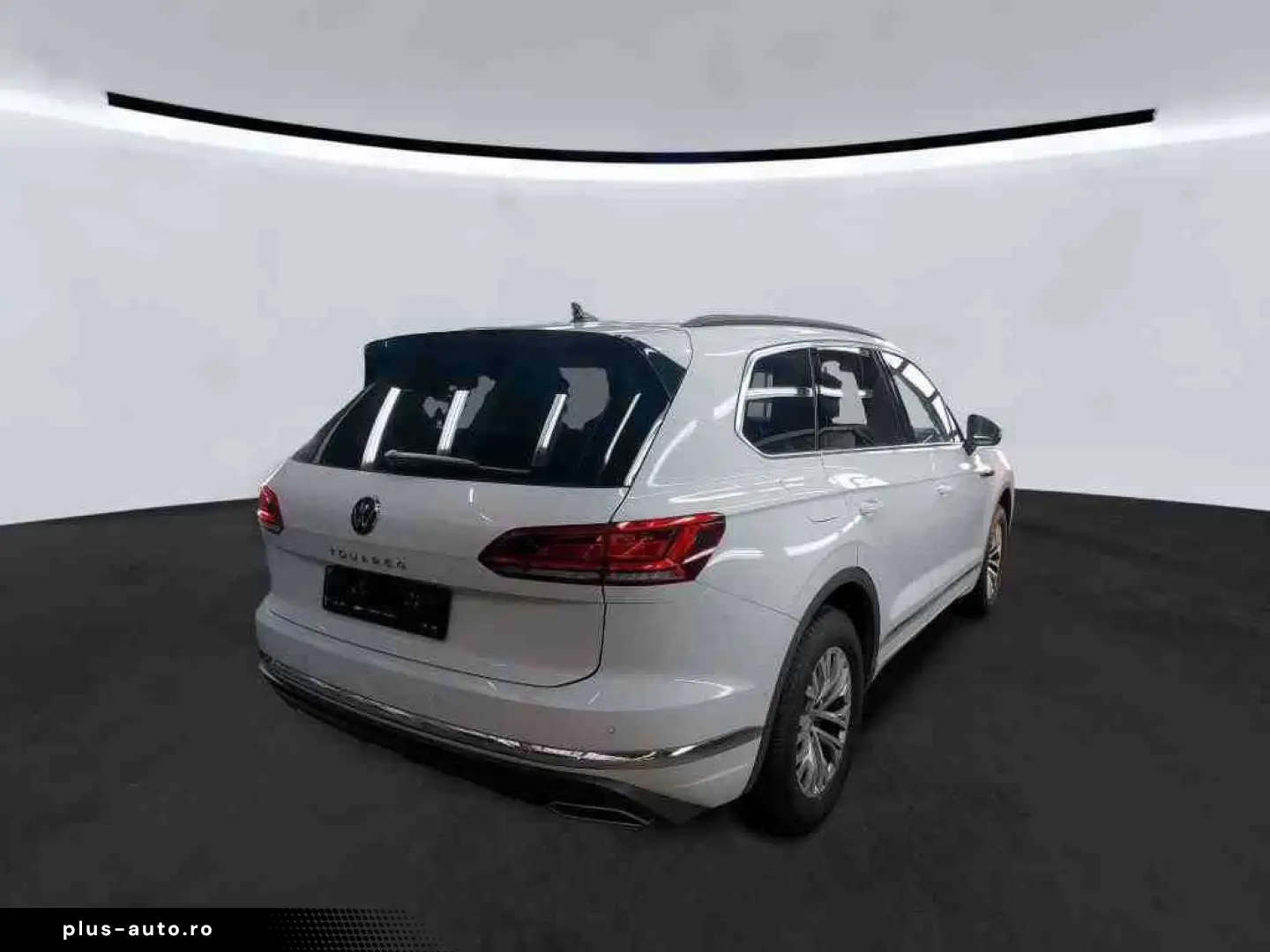 VW Touareg Elegance 3.0 TDI Leder AHK Pano LED
