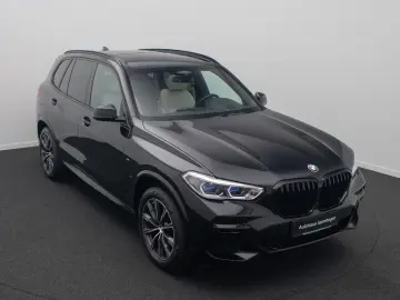 BMW X5 xD40i M Sport FondEnt Massage Individual Voll