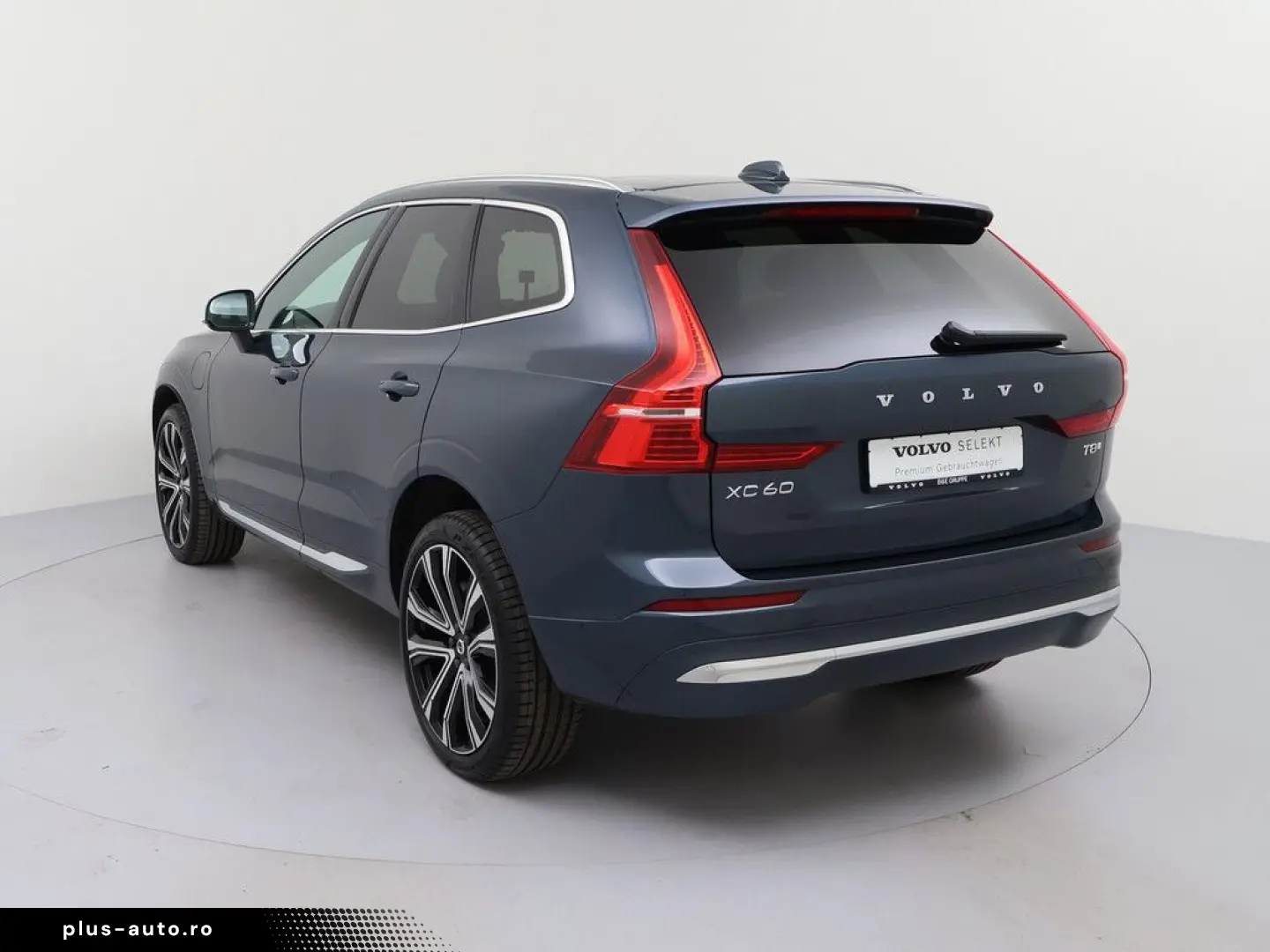 VOLVO XC60 T8 Plus Bright Plug-In Hybrid AWD