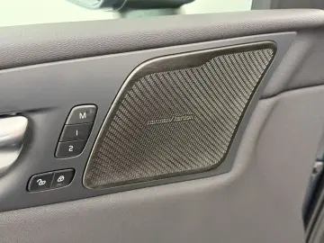 VOLVO XC60 T8 Plus Bright Plug-In Hybrid AWD