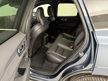 VOLVO XC60 T8 Plus Bright Plug-In Hybrid AWD