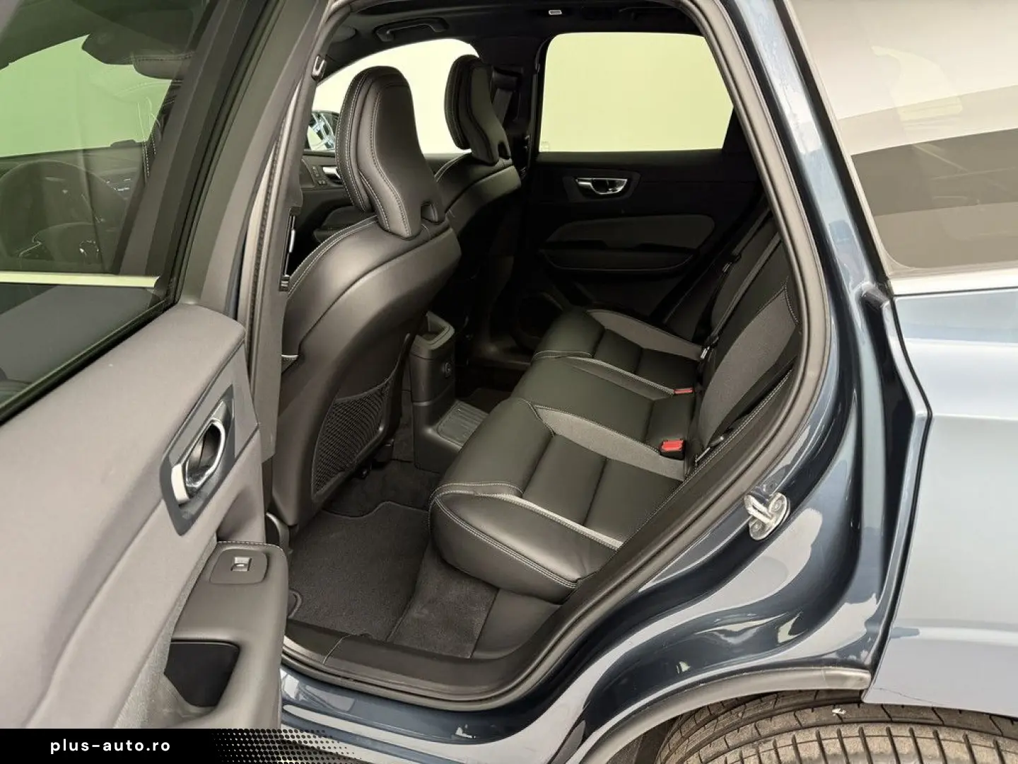 VOLVO XC60 T8 Plus Bright Plug-In Hybrid AWD