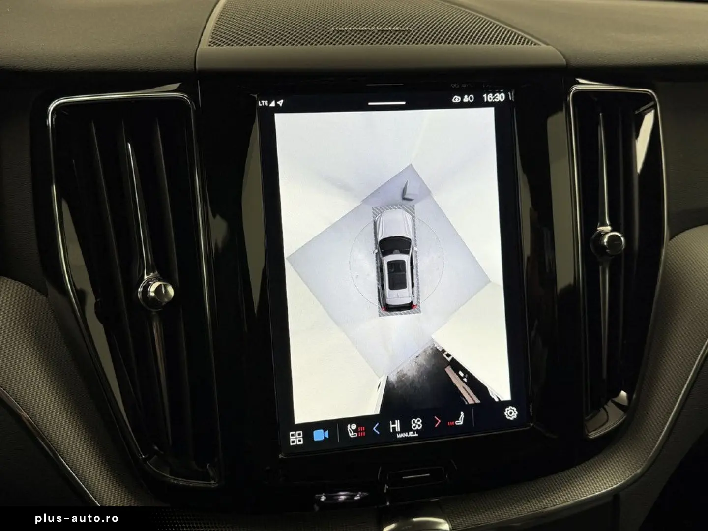 VOLVO XC60 T8 Plus Bright Plug-In Hybrid AWD