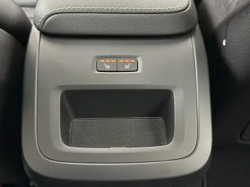 VOLVO XC60 T8 Plus Bright Plug-In Hybrid AWD