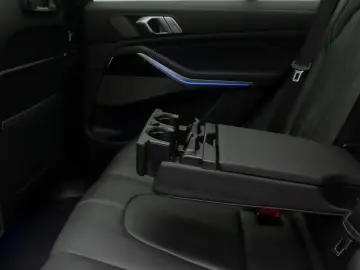 BMW X5 xD40d M Sport Panorama DAB Laser 360 HUD 21Zl