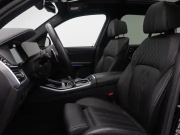 BMW X5 xD40d M Sport Panorama DAB Laser 360 HUD 21Zl