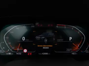 BMW X5 xD40d M Sport Panorama DAB Laser 360 HUD 21Zl