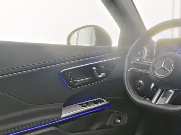 MERCEDES-BENZ CLE 300 AMG Line Premium 4M DIGITAL LI&hellip;