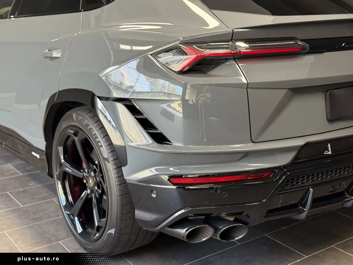 LAMBORGHINI Urus S Grigio Telesto B&O Panorama Night-Vision