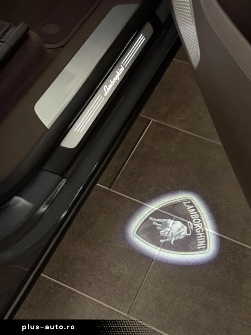 LAMBORGHINI Urus S Grigio Telesto B&O Panorama Night-Vision