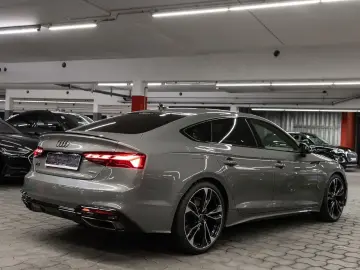 AUDI A5 Sportback 40 TFSI quattro S line AHK Head Up