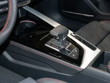 AUDI A5 Sportback 40 TFSI quattro S line AHK Head Up