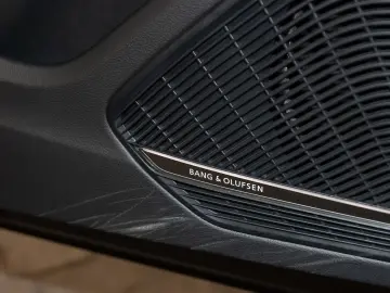 AUDI A5 Sportback 40 TFSI quattro S line AHK Head Up