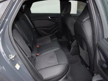 AUDI A5 Limo TFSI qu S-tr.  EditionOne Matrix 360 ACC