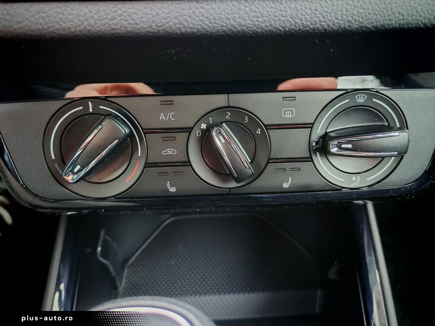 Skoda Fabia Essence 1.0 MPI 80 CP