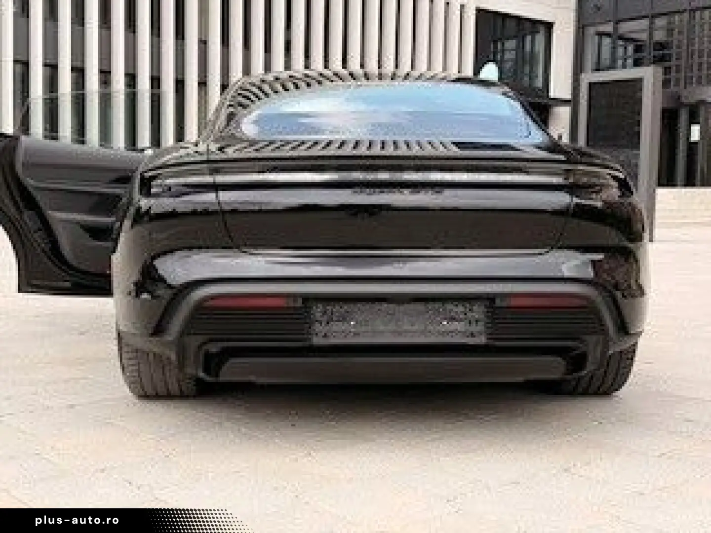 PORSCHE Taycan GTS  1. Hand   Approved bis 06 2027