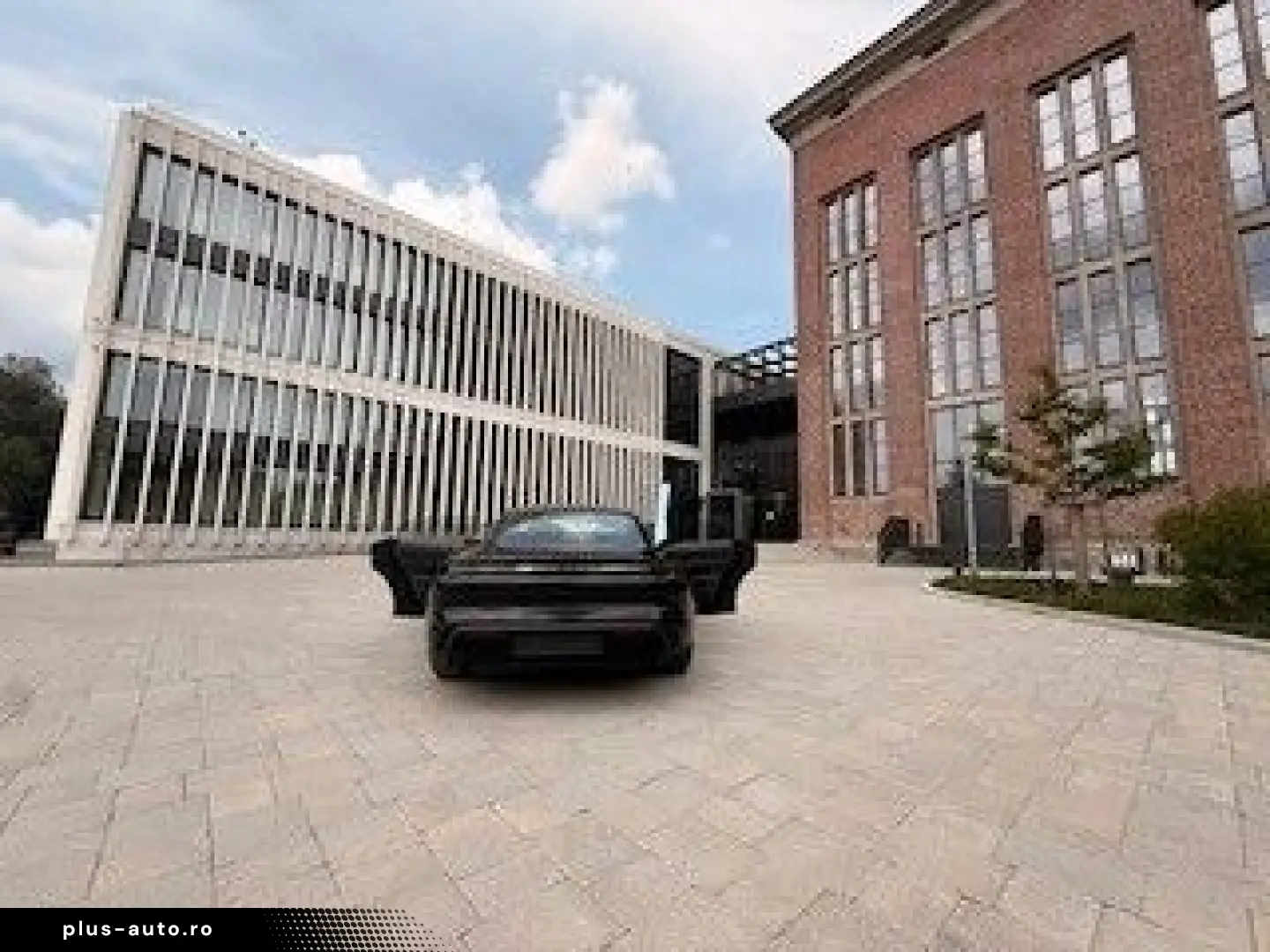 PORSCHE Taycan GTS  1. Hand   Approved bis 06 2027