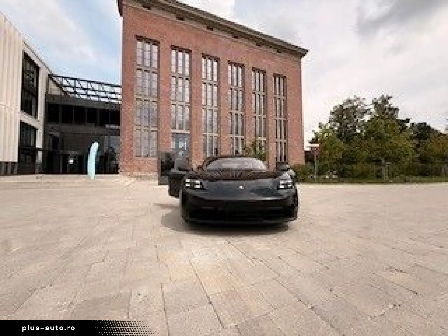 PORSCHE Taycan GTS  1. Hand   Approved bis 06 2027