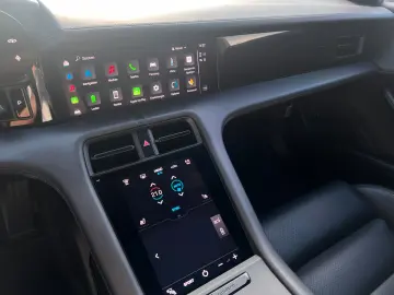 PORSCHE Taycan 4S S   Garantie   unfallfrei   111-Punkte