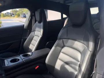 PORSCHE Taycan 4S S   Garantie   unfallfrei   111-Punkte