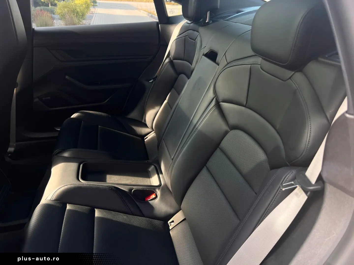 PORSCHE Taycan 4S S   Garantie   unfallfrei   111-Punkte