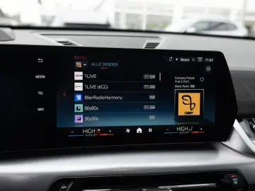 BMW X2 M35i PANO 360  ALUFELGEN 21 ZOLL HUD ACC NAVI